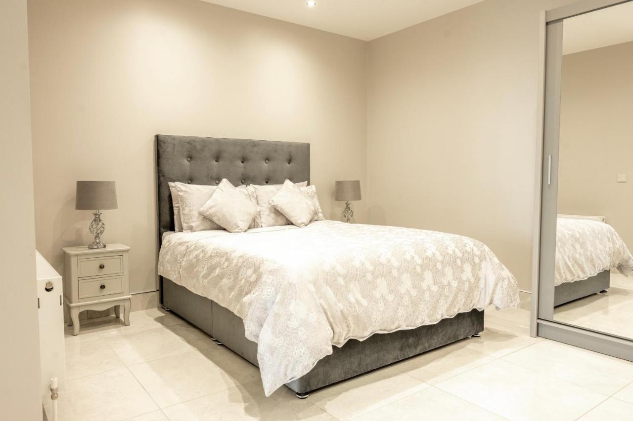 The View Apartment 2, Newry - Luxury Open Plan Apartment With City Views المظهر الخارجي الصورة