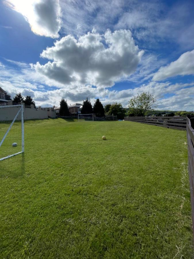 The View Apartment 2, Newry - Luxury Open Plan Apartment With City Views المظهر الخارجي الصورة